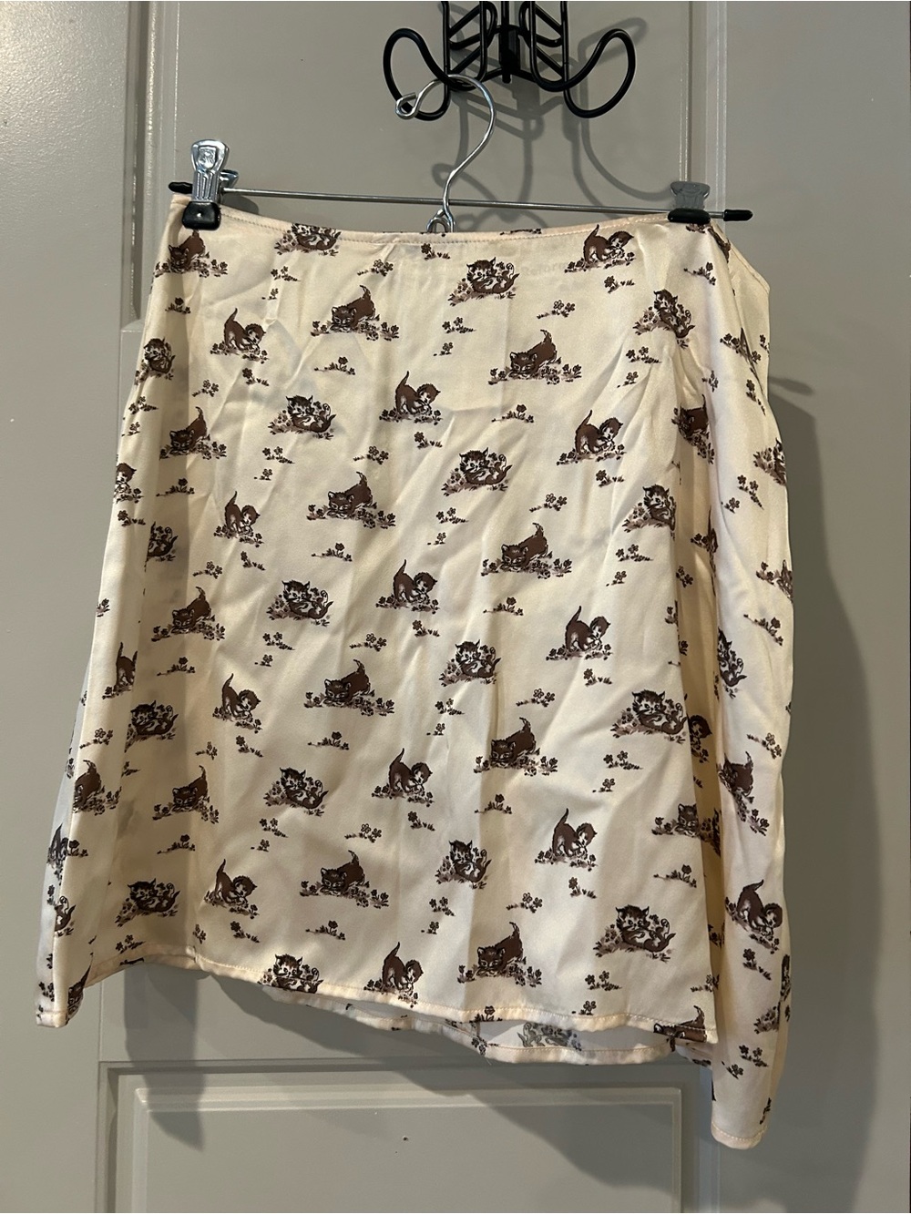 Reformation Silk Benson Skirt in kitten print rare